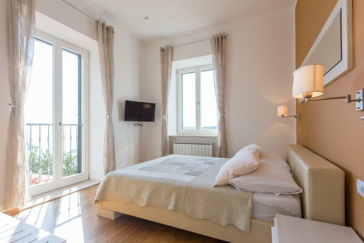 Apartments Villa Victoria Dubrovnik Luaran gambar